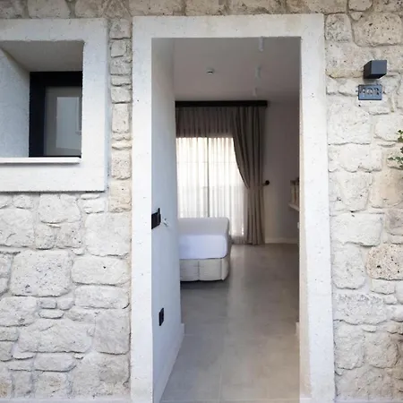 Ala Da Vinci Hotell *